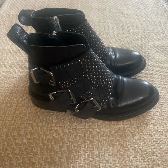 Zadig & Voltaire Studded Ankle Boots 7 - Picture 2 of 5